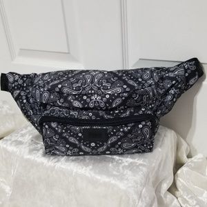 Victoria Secret Pink Black & White Fanny Pack